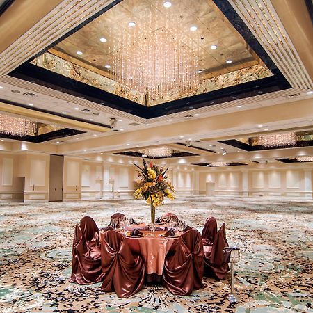 מלון Crowne Plaza Executive Center Baton Rouge By Ihg מראה חיצוני תמונה