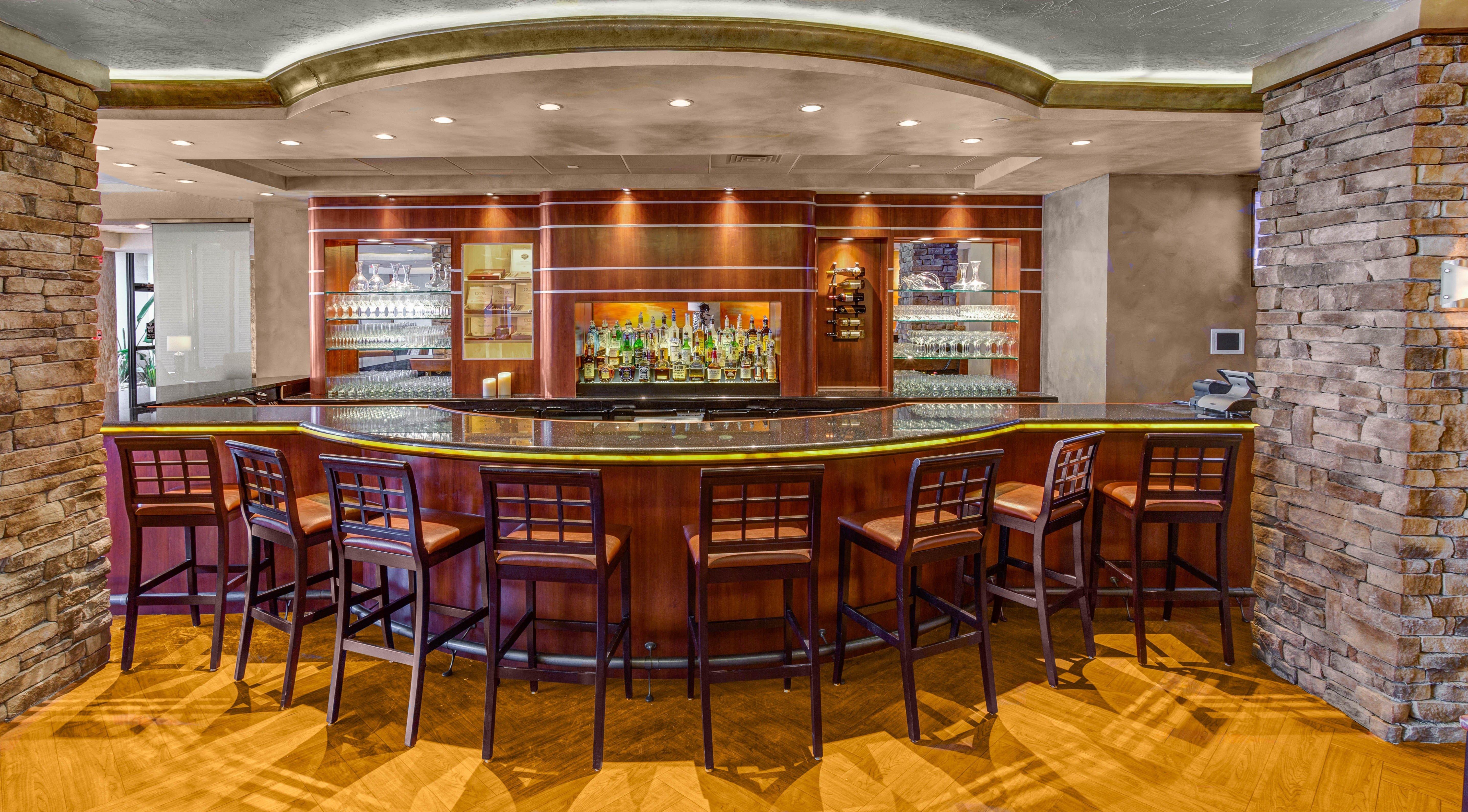 מלון Crowne Plaza Executive Center Baton Rouge By Ihg מראה חיצוני תמונה