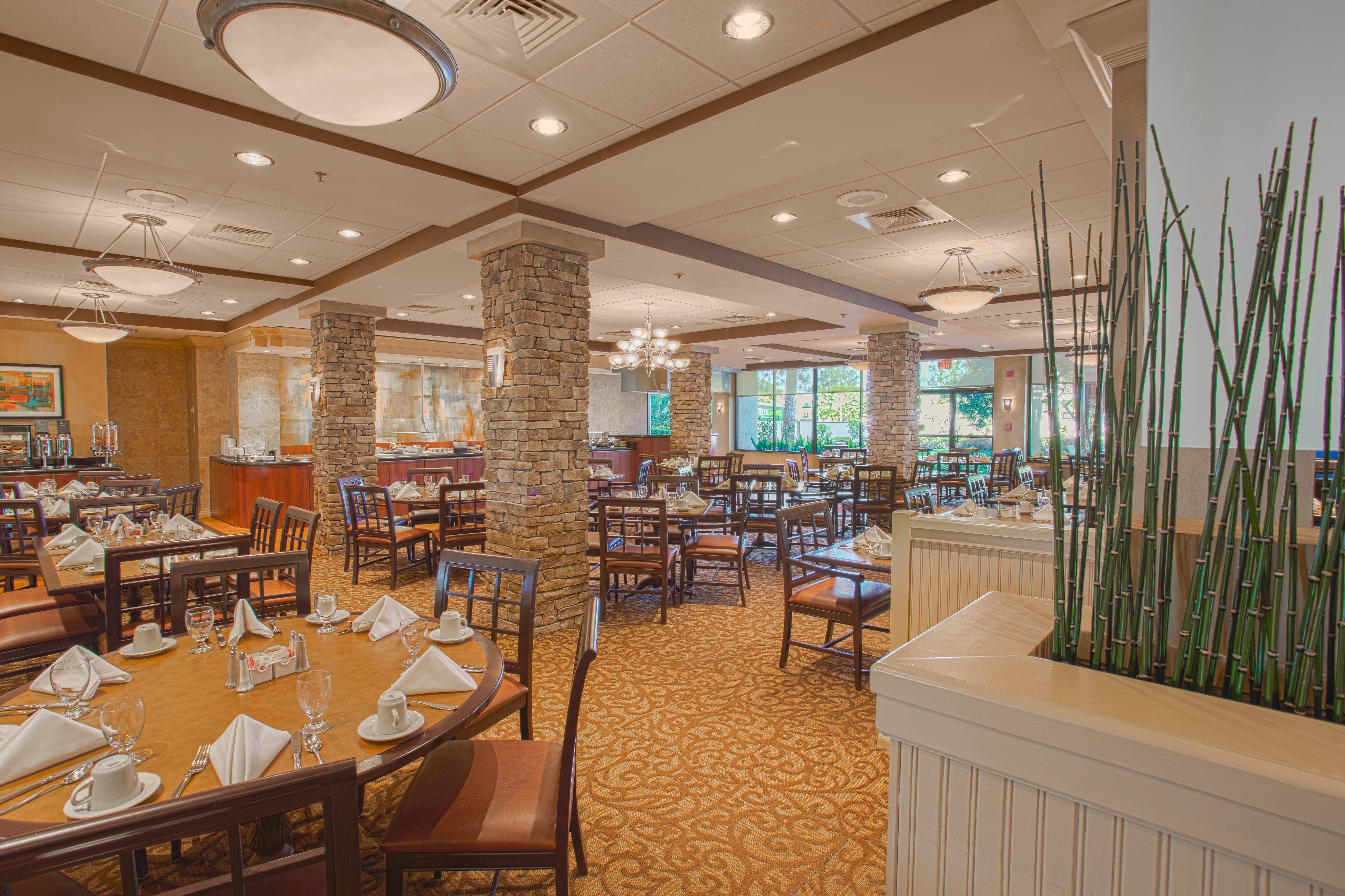 מלון Crowne Plaza Executive Center Baton Rouge By Ihg מראה חיצוני תמונה