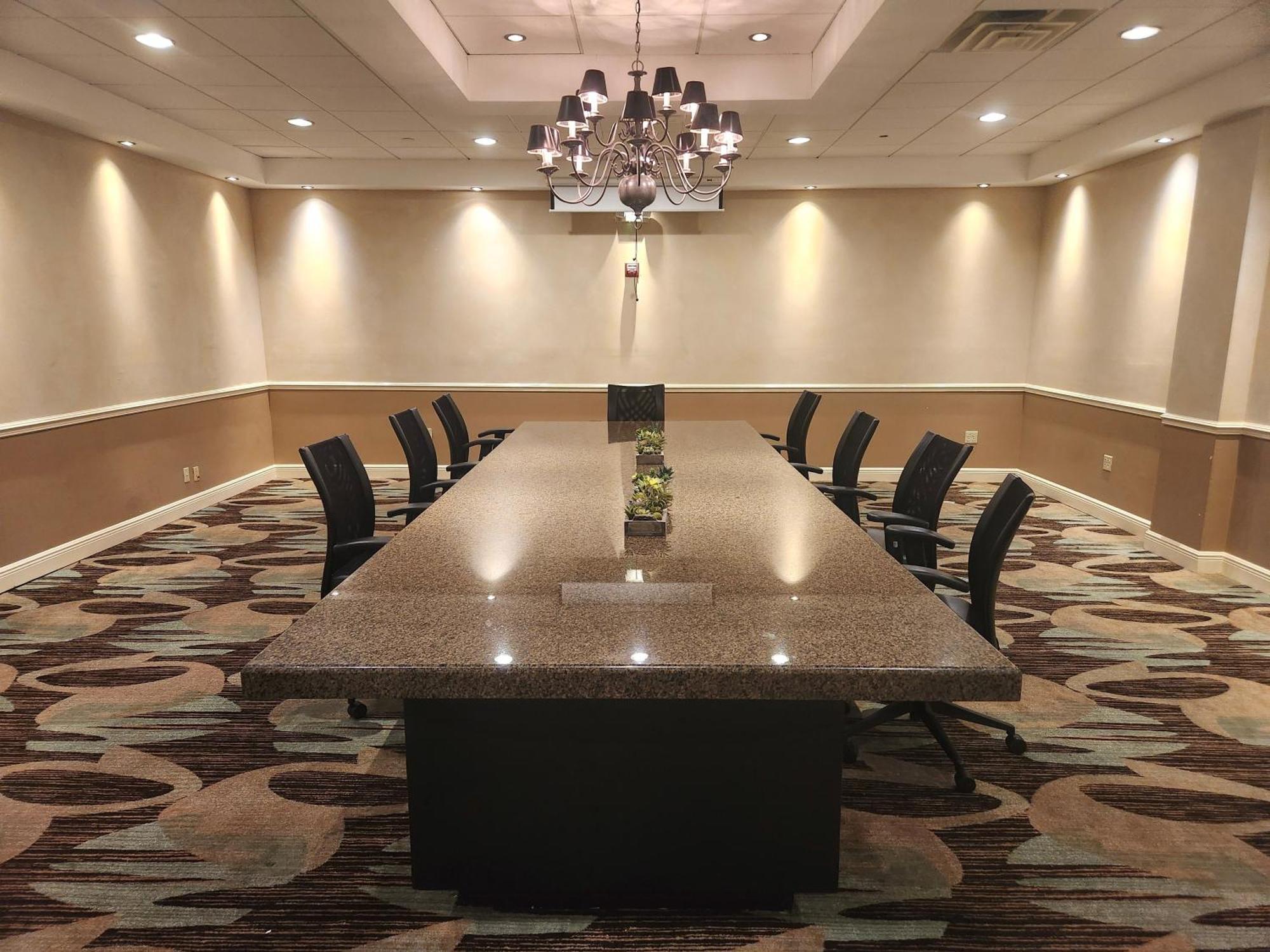 מלון Crowne Plaza Executive Center Baton Rouge By Ihg מראה חיצוני תמונה